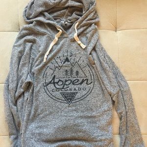 Thin, soft material! Aspen sweatshirt